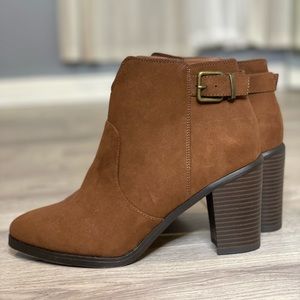 Justfab Brown Heeled Booties
